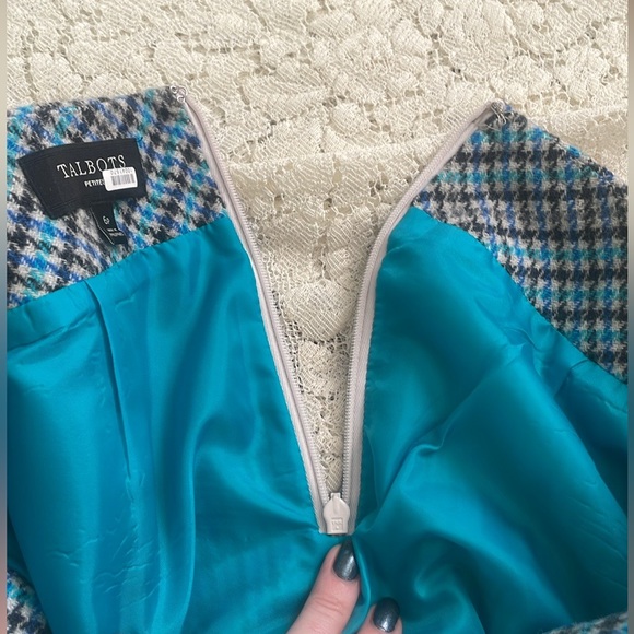 Talbots Petites blue houndstooth skirt with pockets - Picture 4 of 10